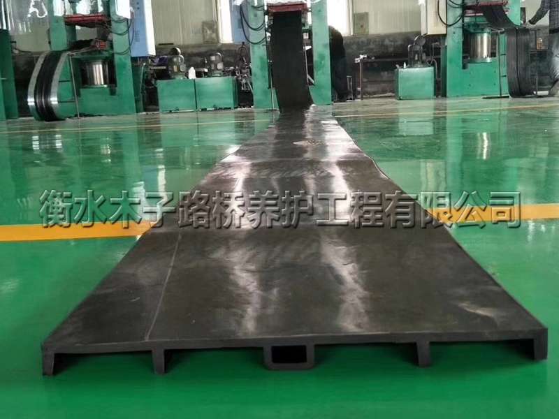 外貼式橡膠止水帶圖片4 外貼式橡膠止水帶圖片4