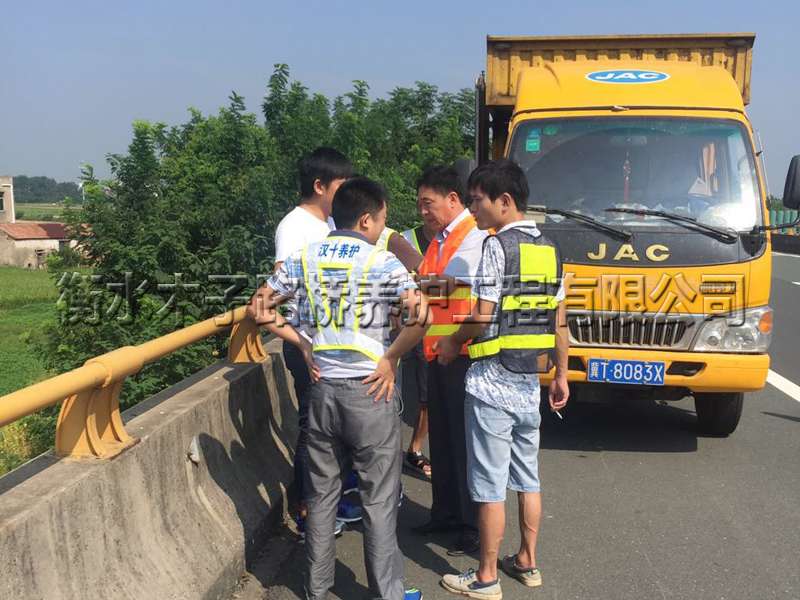 隨州--漢十高速--橡膠支座更換圖片3