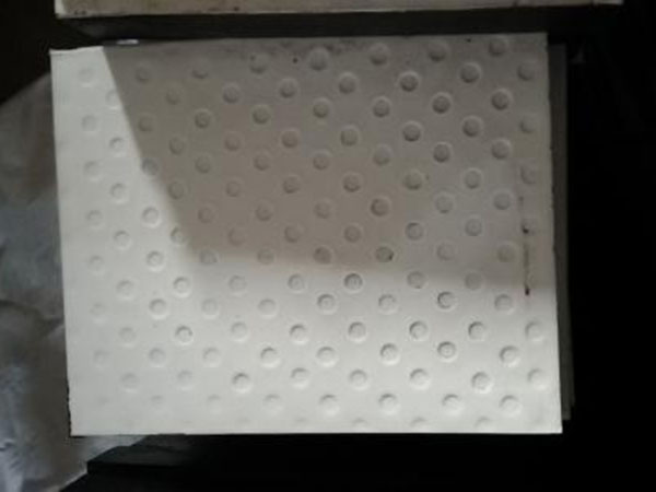 四氟滑板橡膠支座圖片4 四氟滑板橡膠支座圖片4