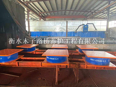 盆式橡膠支座圖片2 盆式橡膠支座圖片2